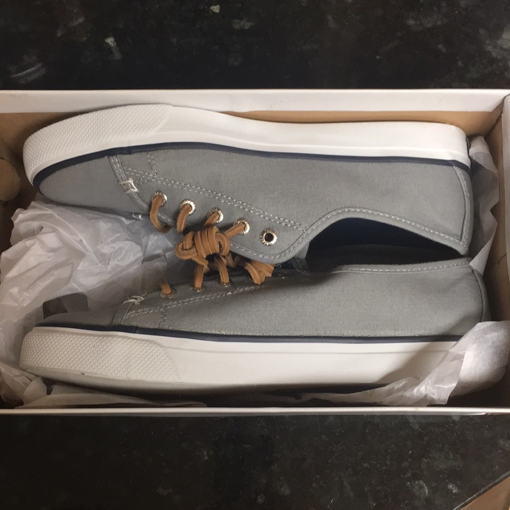 Sperry Sea Coast in Charcoal